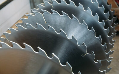 How to Keep Your Saw Blades Sharp